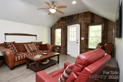 2180 Pigeon Roost Road, Green Mountain, NC 28740 - Photo 12