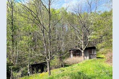 2180 Pigeon Roost Road, Green Mountain, NC 28740 - Photo 46