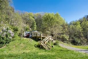 2180 Pigeon Roost Rd, Green Mountain, NC 28740 - Photo 10