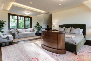 66 N Deerhaven Ln, Asheville, NC 28803 - Photo 18