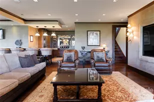 66 N Deerhaven Ln, Asheville, NC 28803 - Photo 20