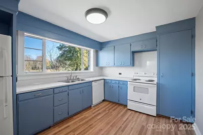 112 Bleynat Street NE, Valdese, NC 28690 - Photo 16