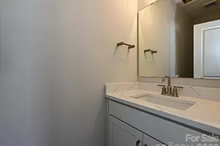 1217 E 34th St, Charlotte, NC 28205 - Photo 10