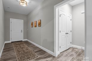 10305 Green River Cove Rd, Saluda, NC 28773 - Photo 6