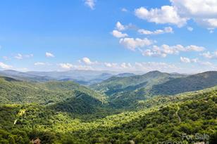 948 Lookout Dr, Mars Hill, NC 28754 - Photo 4