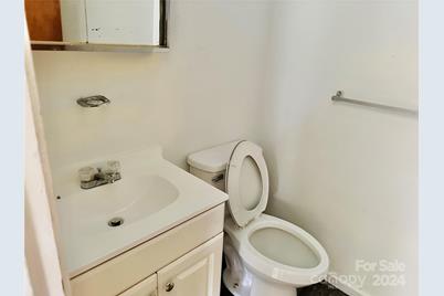 612 Dr Martin Luther King Jr Avenue, Enfield, NC 27823 - Photo 22