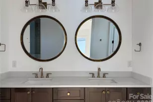 610 Walnut St, Davidson, NC 28036 - Photo 12