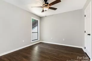 7378 Winery Ln, Charlotte, NC 28227 - Photo 10