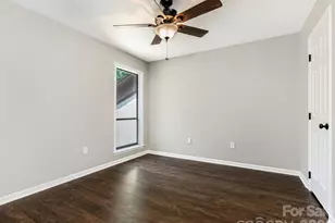 7378 Winery Ln, Charlotte, NC 28227 - Photo 10