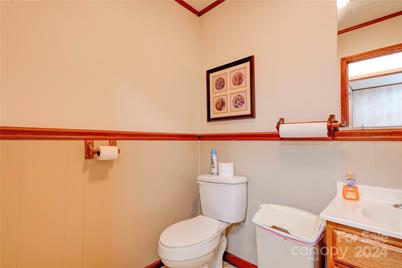 2500 Joes Lake Road, Shelby, NC 28152 - Photo 14