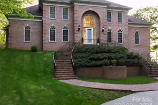 1767 Ridgeway St, Sylva, NC 28779 - Photo 2