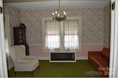 936 Davie Avenue, Statesville, NC 28677 - Photo 4