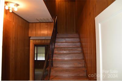 936 Davie Avenue, Statesville, NC 28677 - Photo 12