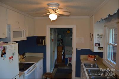 437 Hillcrest Road, Statesville, NC 28677 - Photo 24