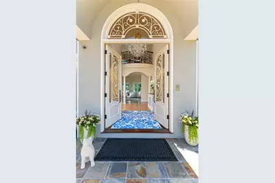 2005 Viburnum Lane, Asheville, NC 28803 - Photo 2