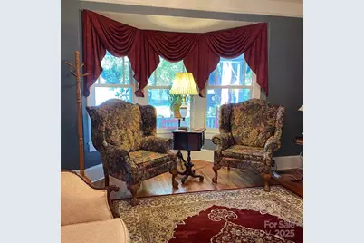 136 N Dougherty Street, Black Mountain, NC 28711 - Photo 8