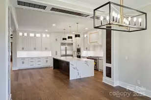 1211 Royal Prince Ct, Charlotte, NC 28211 - Photo 20