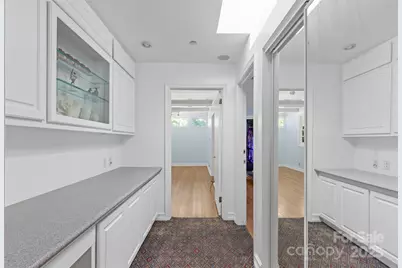 640 Davie Avenue, Statesville, NC 28677 - Photo 12