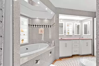 640 Davie Avenue, Statesville, NC 28677 - Photo 18