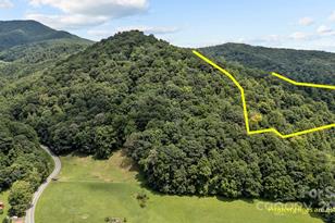 99999 Windswept Dr, Burnsville, NC 28714 - Photo 10