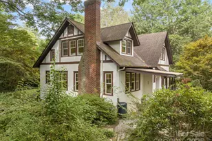 108 Lakewood Dr, Asheville, NC 28803 - Photo 2