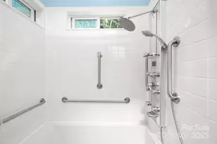 108 Lakewood Dr, Asheville, NC 28803 - Photo 38