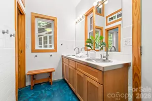 108 Lakewood Dr, Asheville, NC 28803 - Photo 32