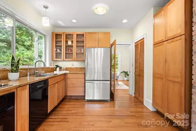 108 Lakewood Drive, Asheville, NC 28803 - Photo 14