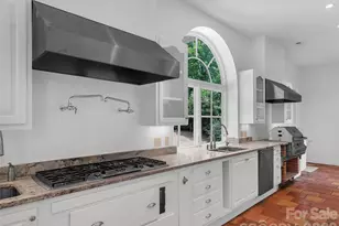 2222 Greenspire Dr, Sylva, NC 28779 - Photo 8