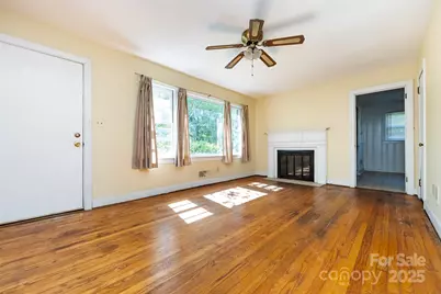 2001 McDonald Drive, Charlotte, NC 28216 - Photo 10