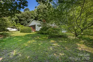 2001 McDonald Dr, Charlotte, NC 28216 - Photo 24