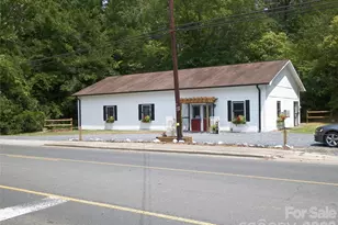 500 Julius Chambers Ave N, Mount Gilead, NC 27306 - Photo 1
