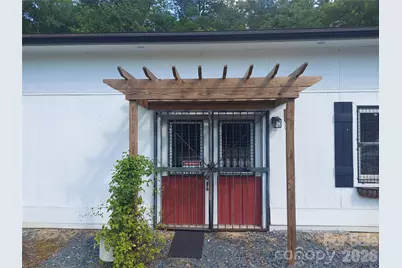 500 Julius Chambers Avenue N, Mount Gilead, NC 27306 - Photo 6