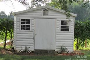 115 Sunrise Cir, Shelby, NC 28150 - Photo 16