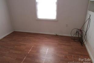 115 Sunrise Cir, Shelby, NC 28150 - Photo 10