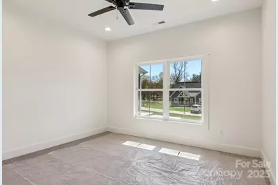 35 Haywood Park Drive, Hendersonville, NC 28791 - Photo 28