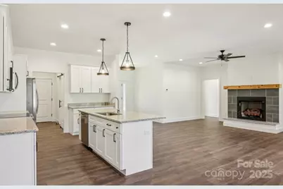 35 Haywood Park Drive, Hendersonville, NC 28791 - Photo 22