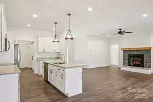 35 Haywood Pk Dr, Hendersonville, NC 28791 - Photo 22