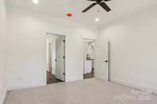 35 Haywood Pk Dr, Hendersonville, NC 28791 - Photo 36