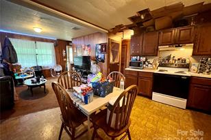 200 Osborn Knob Rd, Marion, NC 28752 - Photo 6