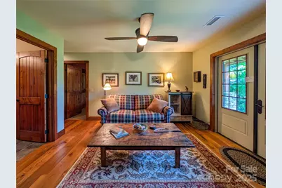 72 Pilgrims Lane, Burnsville, NC 28714 - Photo 36