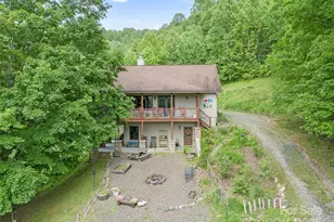 72 Pilgrims Ln, Burnsville, NC 28714 - Photo 16