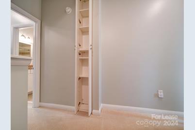 546 New Bern Station Court, Charlotte, NC 28209 - Photo 18