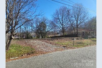 19512 Meridian Street, Cornelius, NC 28031 - Photo 2