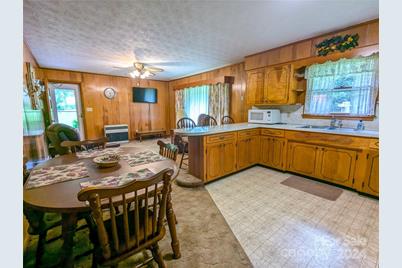 1524 Seven Mile Ridge Road, Burnsville, NC 28714 - Photo 24