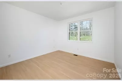 654 Hollybrook Drive, Flat Rock, NC 28731 - Photo 32