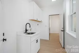 654 Hollybrook Dr, Flat Rock, NC 28731 - Photo 40