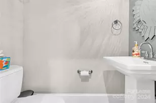 3012 Sharon View Rd, Charlotte, NC 28210 - Photo 8