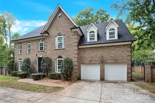 3012 Sharon View Rd, Charlotte, NC 28210 - Photo 2