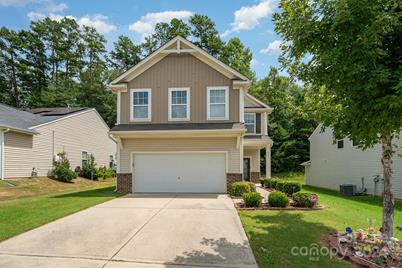 2524 Blue Moss Drive, Dallas, NC 28034 - Photo 1